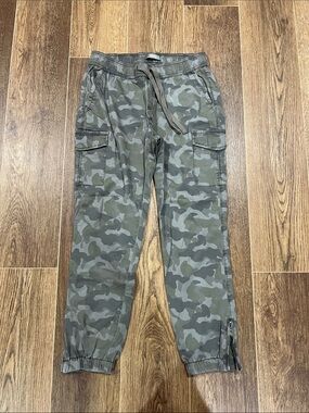 Natural Reflections Men's Camo Cargo Jogger Pants - Olive Green